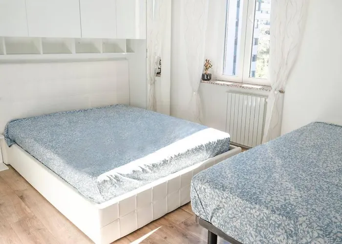 Imb23 - Of - Apartment Mailand
